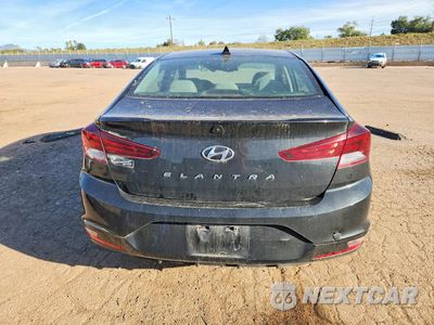 Zdjęcie 6 z 12 samochodu: 2019 HYUNDAI ELANTRA VALUE EDITION VIN:5NPD84LF2KH427445 - miniatura