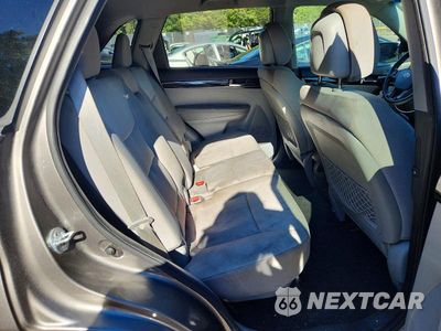 Zdjęcie 11 z 13 samochodu: 2013 KIA SORENTO LX VIN:5XYKT4A22DG323165 - miniatura