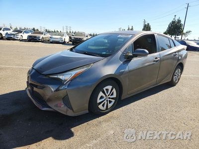 2017 TOYOTA PRIUS TWO JTDKBRFU0H3575338 - główne zdjęcie licytacji z USA - miniatura