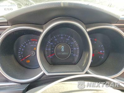 Zdjęcie 9 z 12 samochodu: 2015 KIA OPTIMA LX VIN:5XXGM4A70FG513746 - miniatura