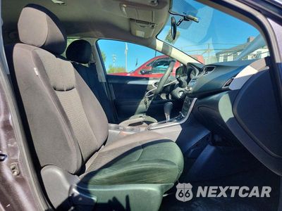 Zdjęcie 7 z 12 samochodu: 2013 NISSAN SENTRA S VIN:3N1AB7AP4DL756672 - miniatura