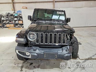 Piąte zdjęcie samochodu w środku: 2026 JEEP WRANGLER SAHARA VIN:1C4PJXEG3TW254426 - miniatura