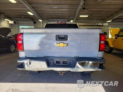 Zdjęcie 6 z 12 samochodu: 2018 CHEVROLET SILVERADO C1500 LT VIN:3GCPCREC7JG198604 - miniatura