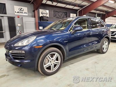 2014 PORSCHE CAYENNE S HYBRID WP1AE2A2XELA51236 - główne zdjęcie licytacji z USA - miniatura