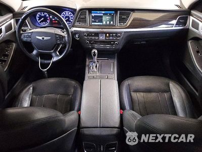 Zdjęcie 8 z 12 samochodu: 2016 HYUNDAI GENESIS 3.8L VIN:KMHGN4JE8GU111301 - miniatura
