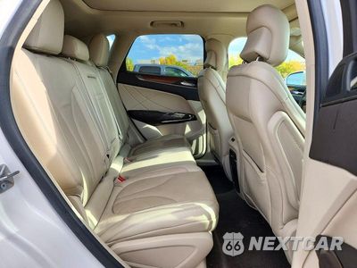 Zdjęcie 11 z 13 samochodu: 2018 LINCOLN MKC SELECT VIN:5LMCJ2D99JUL18474 - miniatura