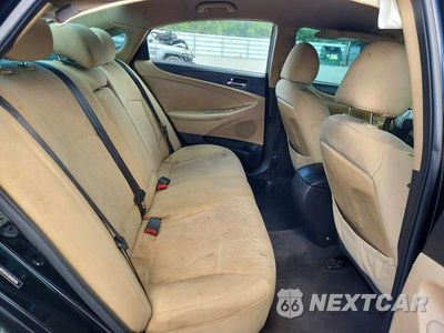 Zdjęcie 10 z 12 samochodu: 2013 HYUNDAI SONATA GLS VIN:5NPEB4ACXDH681955 - miniatura