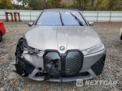 Piąte zdjęcie samochodu w środku: 2024 BMW IX XDRIVE50 VIN:WB523CF04RCN18368 - miniatura