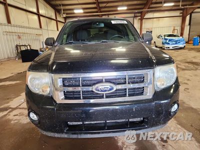 Piąte zdjęcie samochodu w środku: 2010 FORD ESCAPE XLT VIN:1FMCU0DG7AKC16891 - miniatura