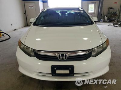 Piąte zdjęcie samochodu w środku: 2012 HONDA CIVIC LX VIN:19XFB2F56CE381500 - miniatura