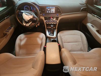 Zdjęcie 8 z 13 samochodu: 2020 HYUNDAI ELANTRA SEL VIN:5NPD84LF4LH583178 - miniatura