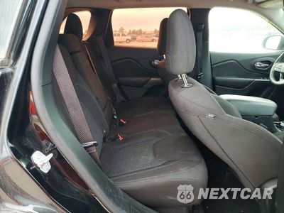 Zdjęcie 11 z 14 samochodu: 2019 JEEP CHEROKEE LATITUDE VIN:1C4PJLCX9KD109431 - miniatura