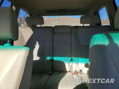 Zdjęcie 10 z 13 samochodu: 2006 TOYOTA HIGHLANDER BASE VIN:JTEDP21A760100424 - miniatura