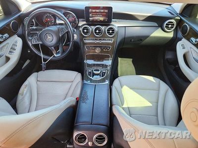 Zdjęcie 8 z 12 samochodu: 2017 MERCEDES-BENZ C 300 VIN:55SWF4JB0HU200355 - miniatura