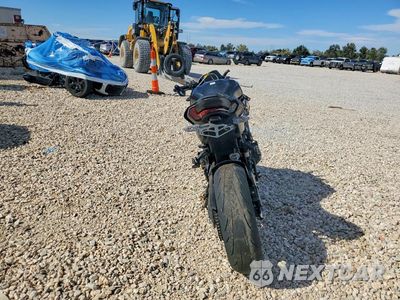 Czwarte zdjęcie samochodu z boku: 2025 KAWASAKI ZR900 S VIN:ML5ZRDS1XSDA01059 - miniatura