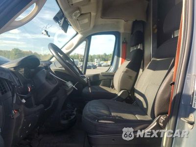 Zdjęcie 7 z 13 samochodu: 2020 RAM PROMASTER 3500 DELIVERY VAN VIN:3C6URVJG5LE129208 - miniatura