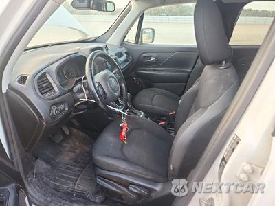 Zdjęcie 7 z 12 samochodu: 2020 JEEP RENEGADE LATITUDE VIN:ZACNJBBB5LPL87444 - miniatura