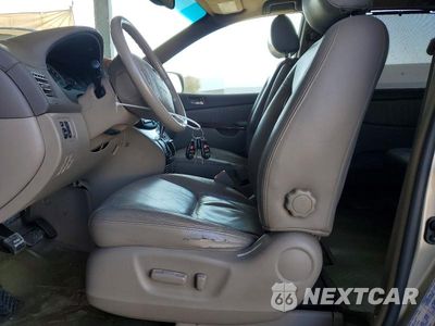 Zdjęcie 7 z 13 samochodu: 2004 TOYOTA SIENNA XLE 7 PASSENGER VIN:5TDZA22CX4S215380 - miniatura