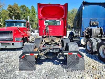 Zdjęcie 6 z 13 samochodu: 2020 INTERNATIONAL LT625 VIN:3HCDZAPRXLL850987 - miniatura