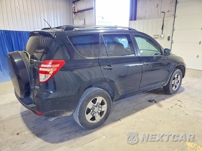 Trzecie zdjęcie samochodu z tyłu: 2010 TOYOTA RAV4 BASE VIN:JTMBF4DV5AD036569 - miniatura