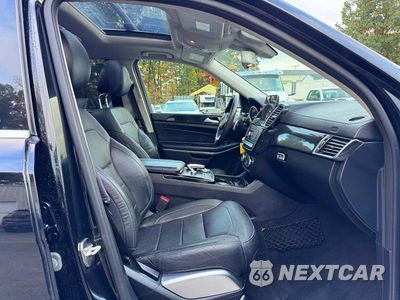 Zdjęcie 7 z 14 samochodu: 2017 MERCEDES-BENZ GLS 550 4MATIC VIN:4JGDF7DE0HA751194 - miniatura