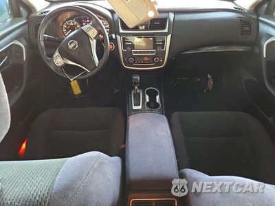 Zdjęcie 8 z 12 samochodu: 2017 NISSAN ALTIMA 2.5 SL VIN:1N4AL3AP1HC284330 - miniatura