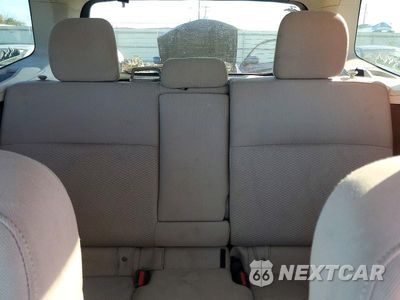 Zdjęcie 10 z 13 samochodu: 2017 SUBARU FORESTER 2.5I PREMIUM VIN:JF2SJAEC9HG485287 - miniatura