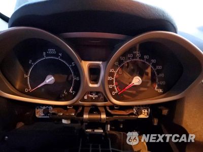 Zdjęcie 9 z 12 samochodu: 2012 FORD FIESTA SE VIN:3FADP4BJ7CM140838 - miniatura