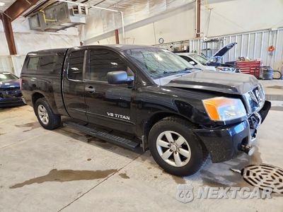 Czwarte zdjęcie samochodu z boku: 2009 NISSAN TITAN XE VIN:1N6AA06A89N304028 - miniatura