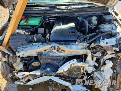 Zdjęcie 12 z 14 samochodu: 2010 SUZUKI GRAND VITARA PREMIUM VIN:JS3TD0D26A4100824 - miniatura