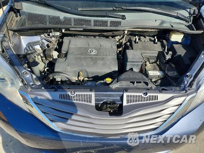 Zdjęcie 12 z 13 samochodu: 2016 TOYOTA SIENNA VIN:5TDYK3DC4GS700226 - miniatura