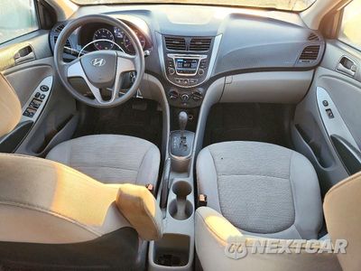 Zdjęcie 8 z 12 samochodu: 2017 HYUNDAI ACCENT SE VIN:KMHCT4AE4HU175129 - miniatura
