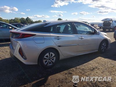 Trzecie zdjęcie samochodu z tyłu: 2017 TOYOTA PRIUS PRIME ADVANCED VIN:JTDKARFPXH3034679 - miniatura