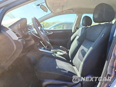 Zdjęcie 7 z 12 samochodu: 2019 NISSAN SENTRA SV VIN:3N1AB7AP7KY315439 - miniatura