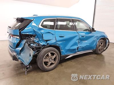 Trzecie zdjęcie samochodu z tyłu: 2023 BMW X1 XDRIVE28I VIN:WBX73EF0XP5Y16448 - miniatura