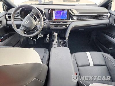 Zdjęcie 8 z 12 samochodu: 2025 TOYOTA CAMRY SE VIN:4T1DAACK4SU592558 - miniatura