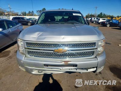 Piąte zdjęcie samochodu w środku: 2013 CHEVROLET SILVERADO K1500 LT VIN:1GCRKSE79DZ216370 - miniatura