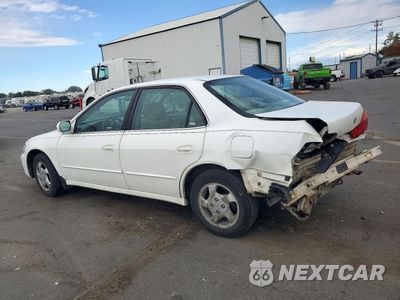 Drugie zdjęcie samochodu z przodu: 2000 HONDA ACCORD EX VIN:1HGCG6679YA130723 - miniatura
