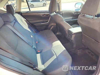 Zdjęcie 10 z 13 samochodu: 2025 TOYOTA RAV4 LE VIN:2T3H1RFV8SC316091 - miniatura