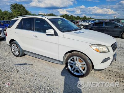 Czwarte zdjęcie samochodu z boku: 2015 MERCEDES-BENZ ML 250 BLUETEC VIN:4JGDA0EB1FA471064 - miniatura