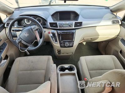 Zdjęcie 8 z 13 samochodu: 2014 HONDA ODYSSEY EX VIN:5FNRL5H49EB067806 - miniatura