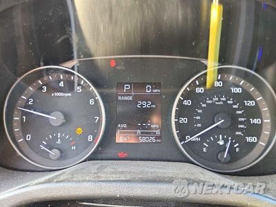 Zdjęcie 9 z 13 samochodu: 2017 HYUNDAI ELANTRA SE VIN:5NPD84LF8HH155640 - miniatura