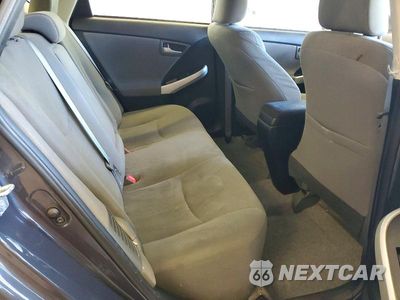Zdjęcie 10 z 12 samochodu: 2014 TOYOTA PRIUS THREE VIN:JTDKN3DU9E1783345 - miniatura