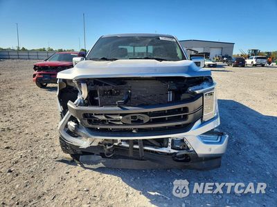 Piąte zdjęcie samochodu w środku: 2023 FORD F150 SUPERCREW VIN:1FTFW1E81PKE22970 - miniatura