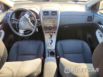 Zdjęcie 8 z 12 samochodu: 2010 TOYOTA COROLLA S VIN:1NXBU4EE0AZ284194 - miniatura