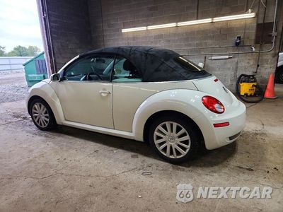 Drugie zdjęcie samochodu z przodu: 2010 VOLKSWAGEN NEW BEETLE VIN:3VWRG3AL4AM009535 - miniatura