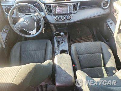 Zdjęcie 8 z 13 samochodu: 2018 TOYOTA RAV4 LE VIN:2T3BFREV1JW784881 - miniatura