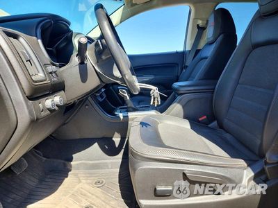 Zdjęcie 7 z 13 samochodu: 2022 GMC CANYON AT4 VIN:1GTG6FEN5N1254549 - miniatura