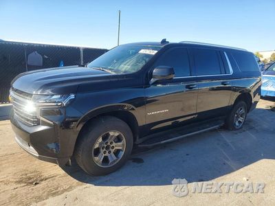 2021 CHEVROLET SUBURBAN C1500 LT 1GNSCCKD4MR488198 - główne zdjęcie licytacji z USA - miniatura