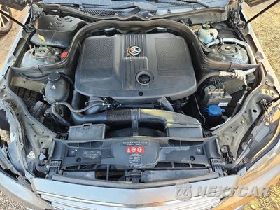 Zdjęcie 11 z 12 samochodu: 2015 MERCEDES-BENZ E 250 BLUETEC VIN:WDDHF9HB3FB158766 - miniatura